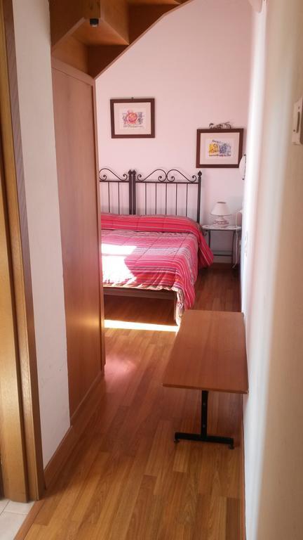 Camere Carli Asís Habitación foto