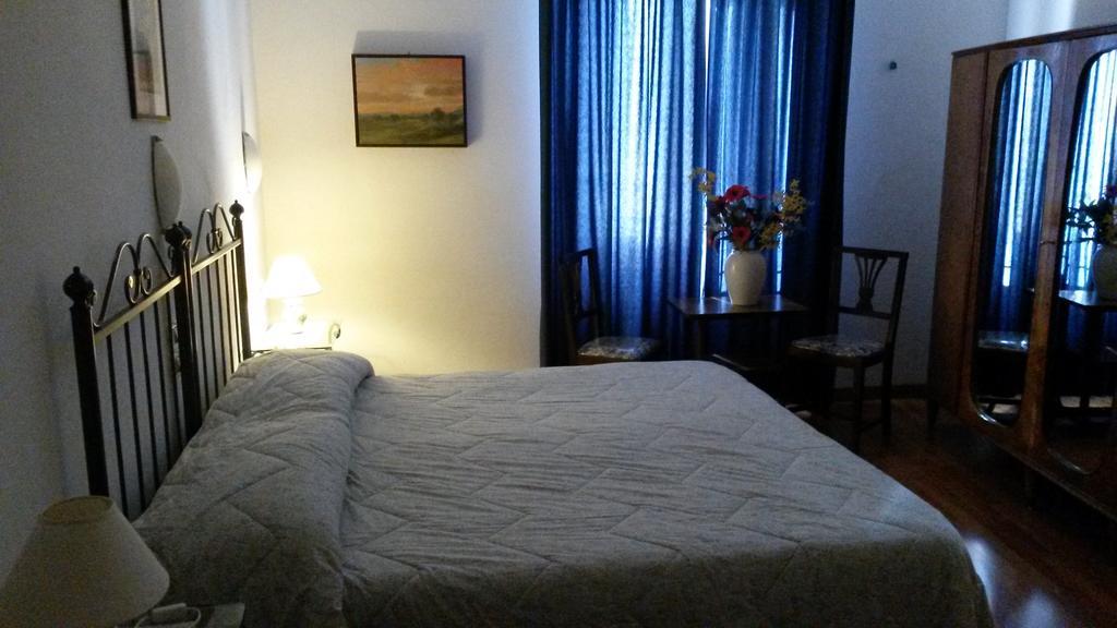 Camere Carli Asís Habitación foto